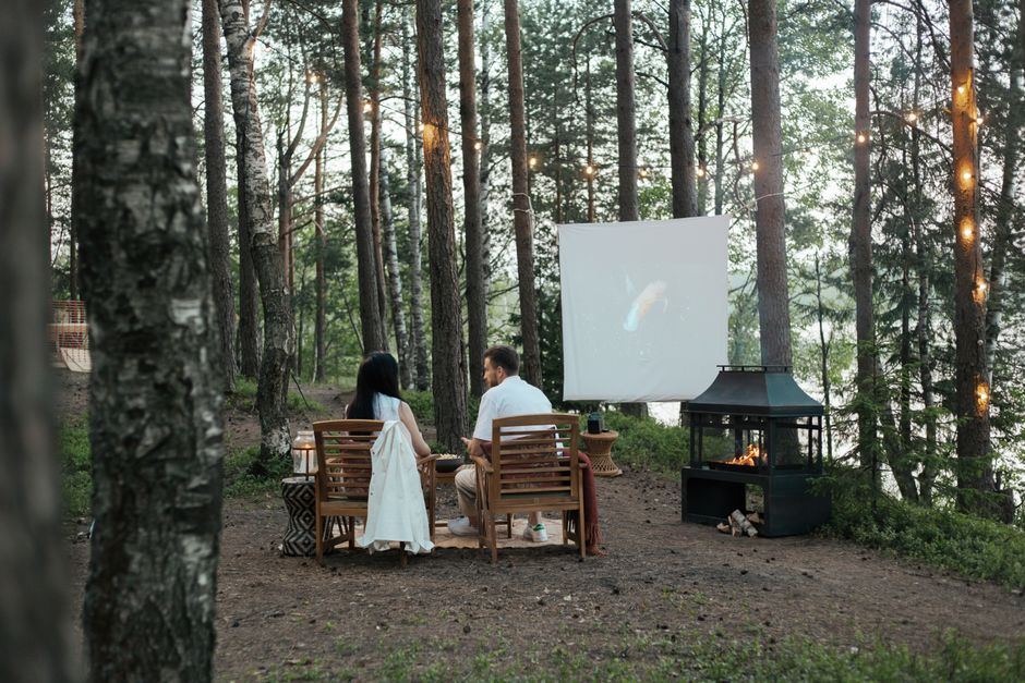 projector for outdoor movies buying guide